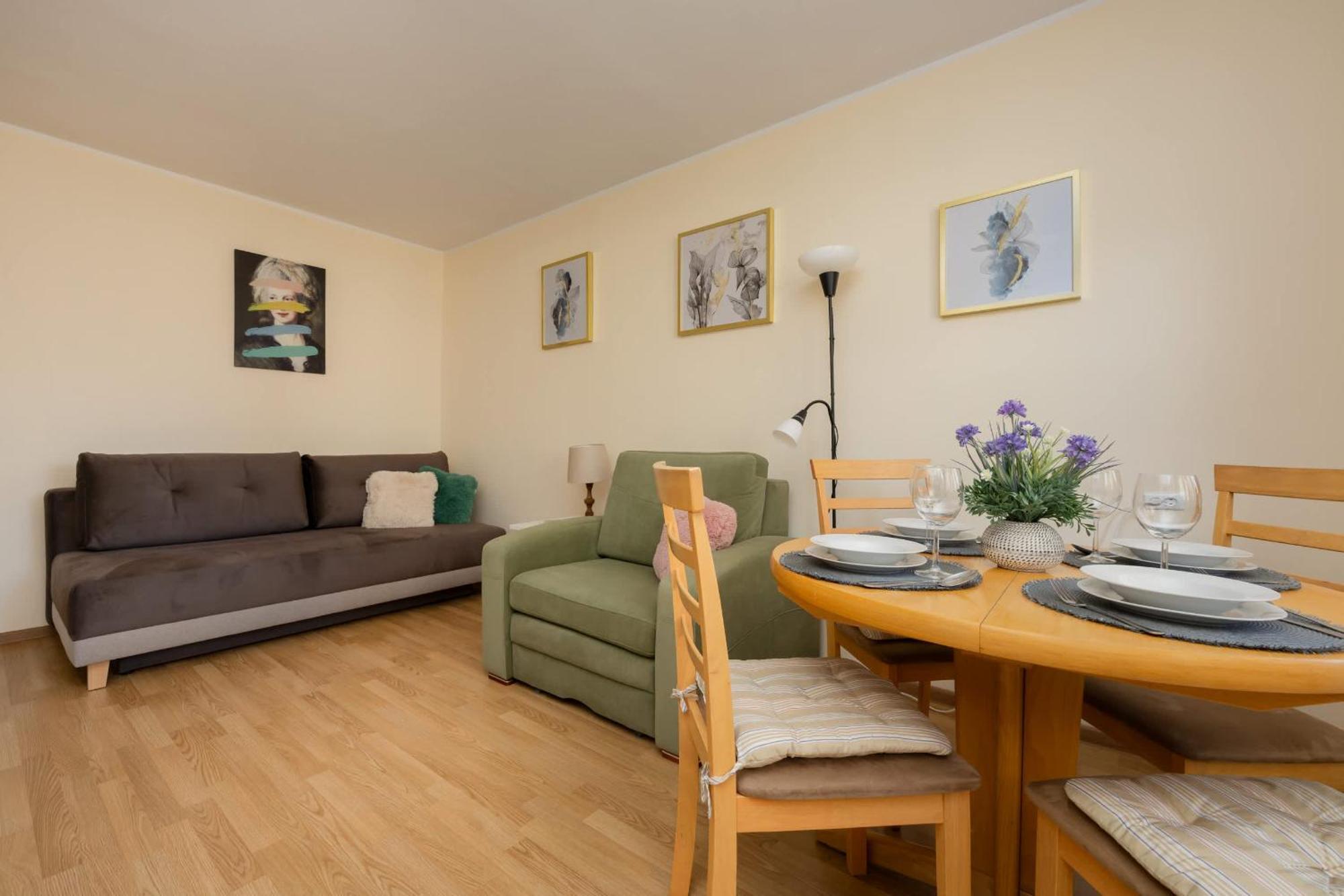 Cozy Anielewicza Wola By Renters Apartament